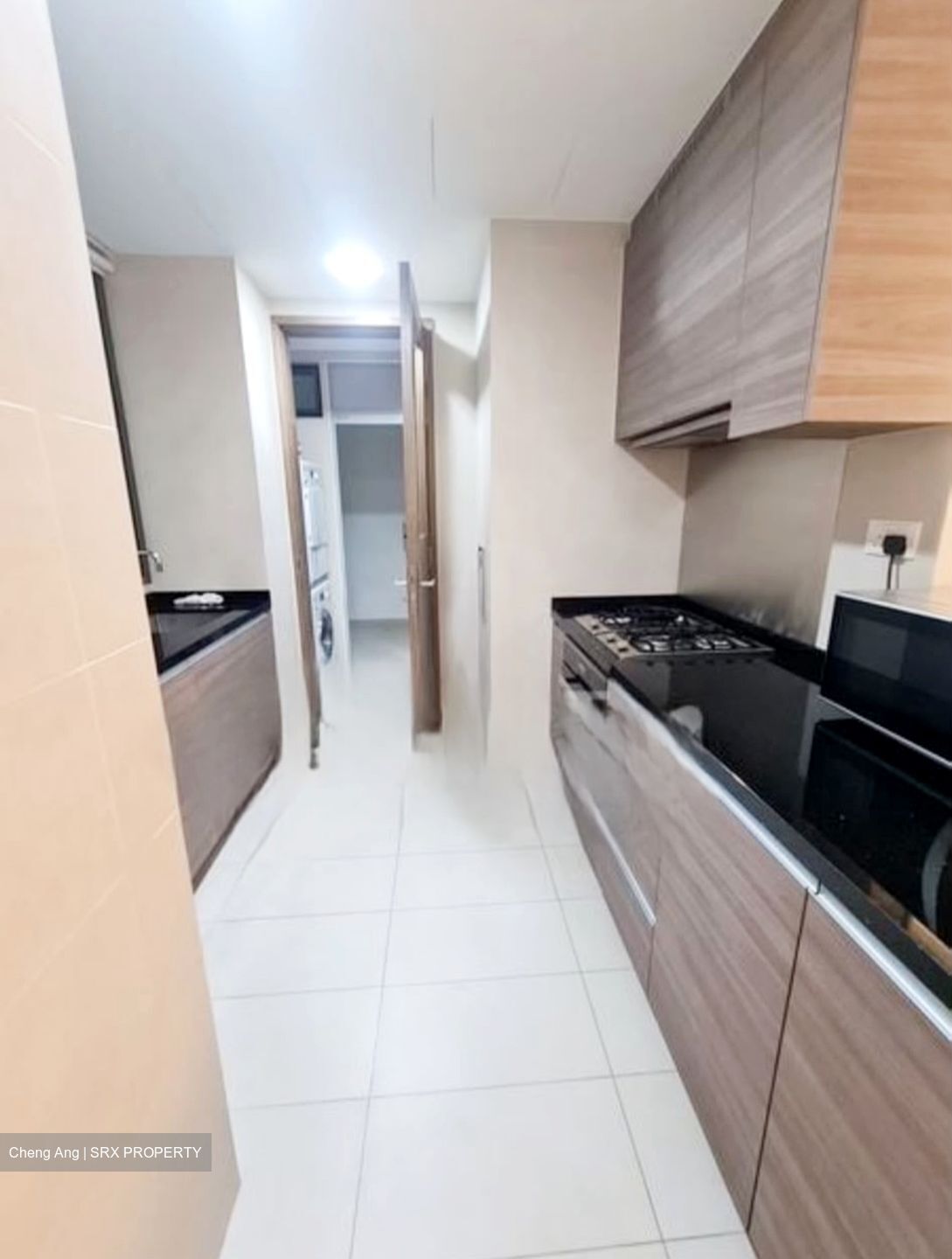 8 Saint Thomas (D9), Condominium #620131251
